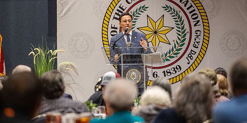 New Cherokee Language Efforts Aimed for All Generations